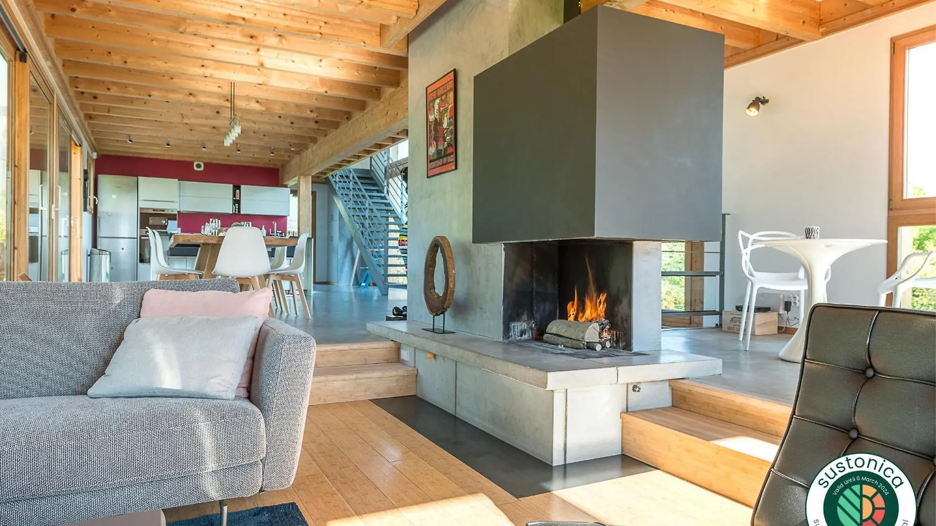 Holiday home Wood & Art: Lakeside Maison with Panoramic Annecy Views Saint-Jorioz